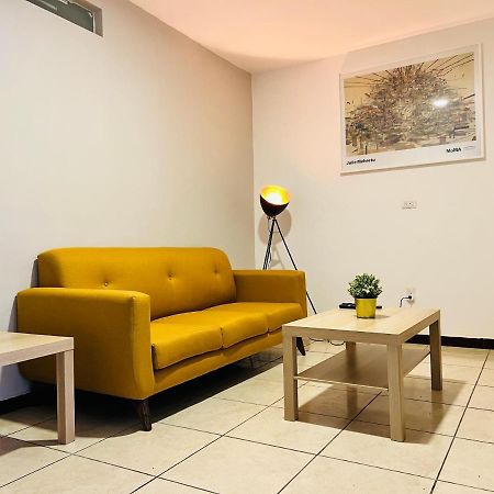 Suites Bauhaus Casa Blanca La Corregidora Buitenkant foto