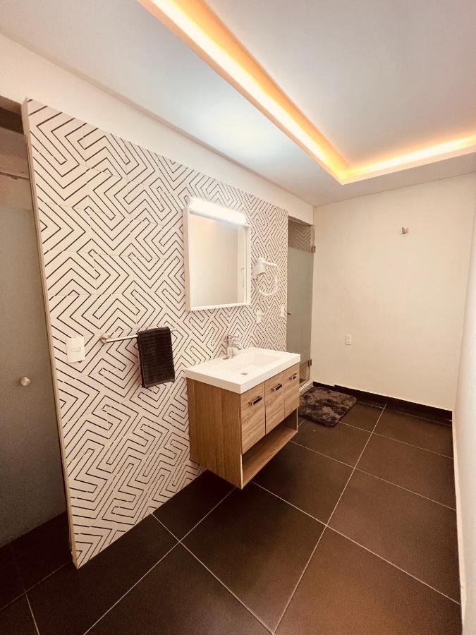 Suites Bauhaus Casa Blanca La Corregidora Buitenkant foto
