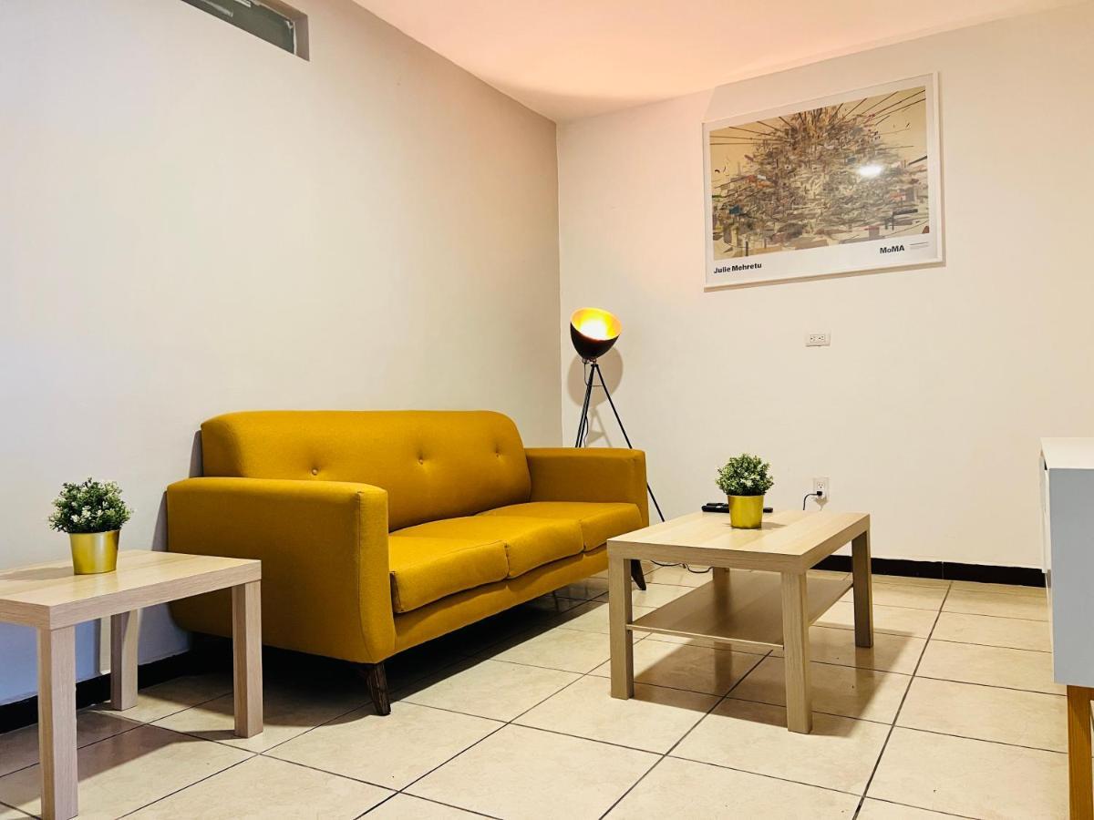 Suites Bauhaus Casa Blanca La Corregidora Buitenkant foto